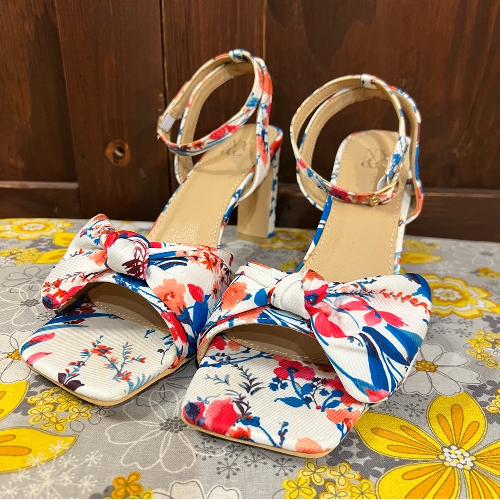 New York & Company Floral Bow Heels
